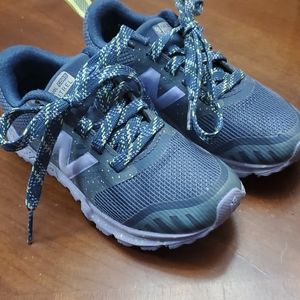 New balance girls athletic shoes
